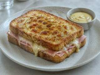 Moutabal