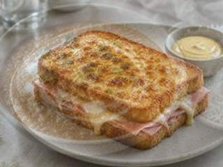 Pan con tomate